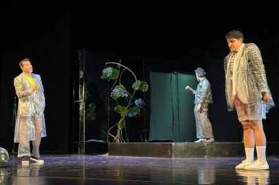 İstanbul Bakırköy Tiyatroları'nda 14 Mart'a özel oyun