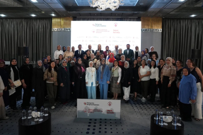 Girişimci Kadınlar Bursa’da dijital ticaretle buluştu